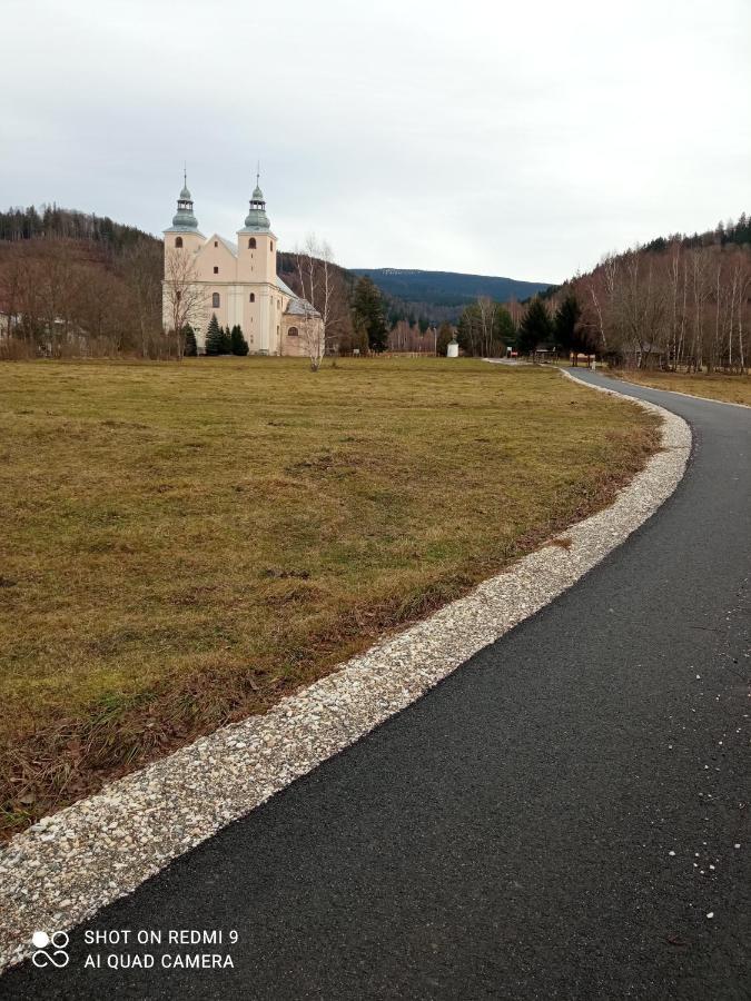 Farcik Pokoje Goscinne Nowa Wies  Esterno foto